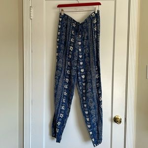 Vintage floral pants